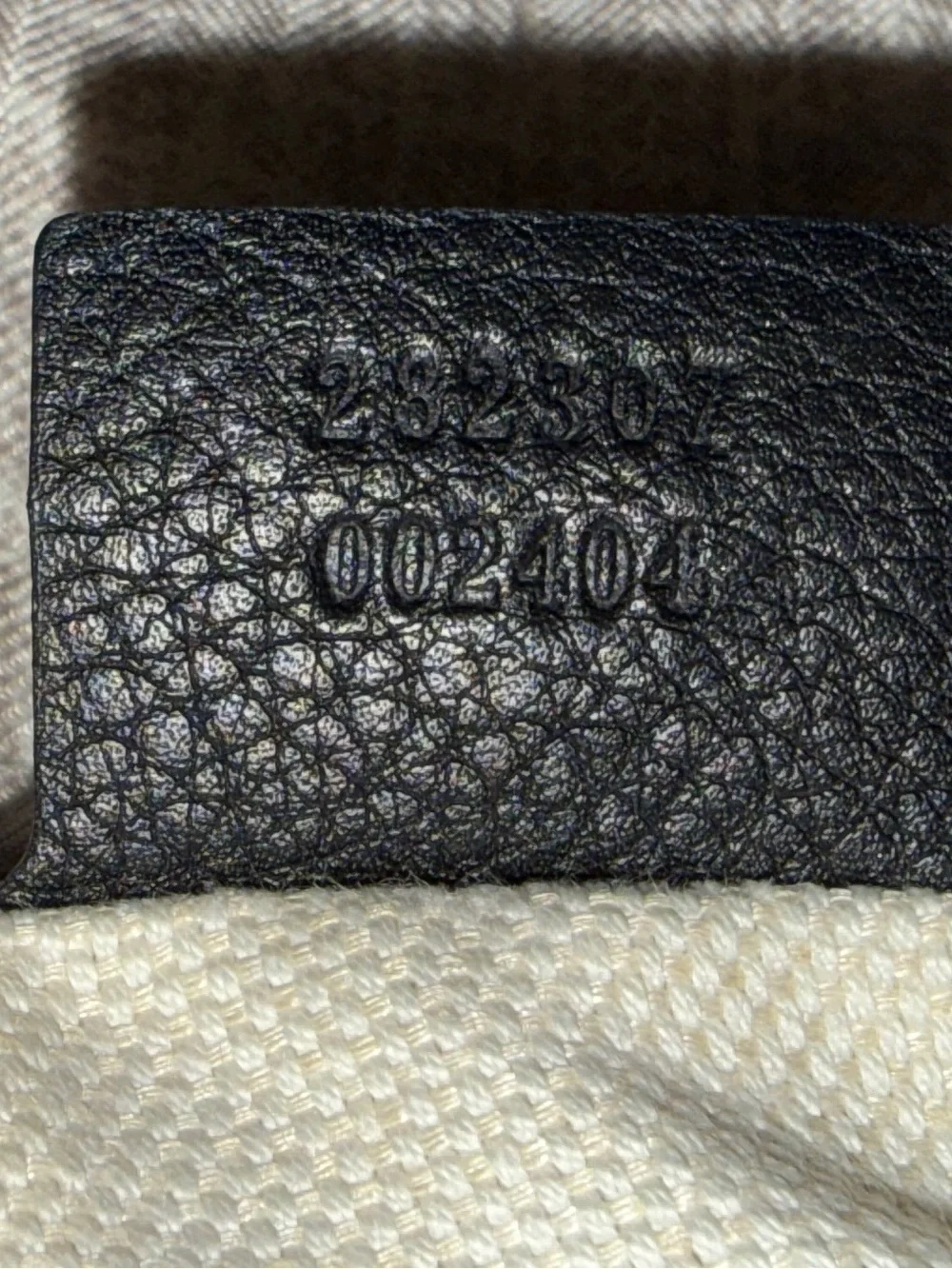 Gucci Black Pebbled Leather Embossed Double G Detail